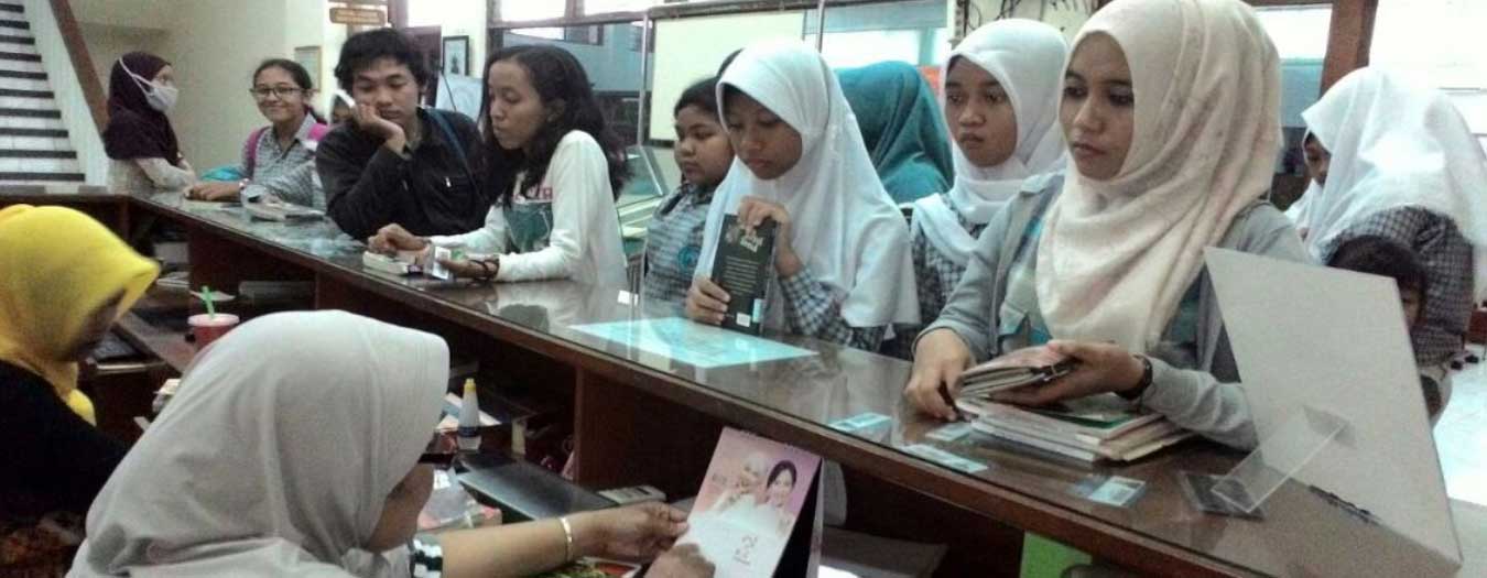 Layanan Peminjaman Buku
